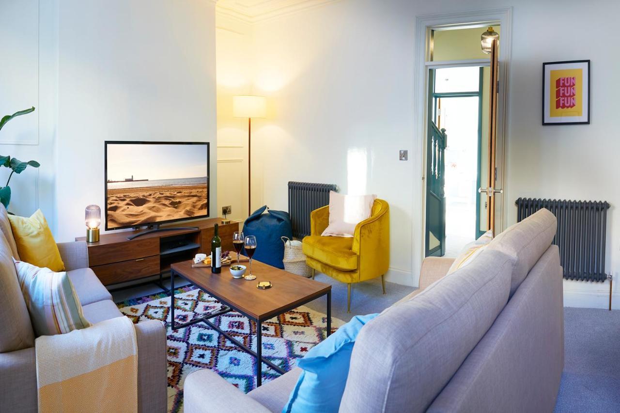Apartmán The Stoop, Stunning Sea Views! Scarborough Exteriér fotografie